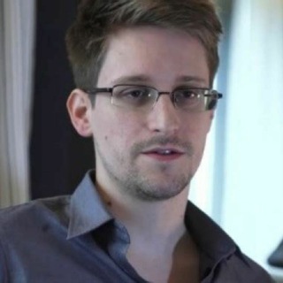 Telegram profile photo for 📡 Edward Snowden (News ITA)