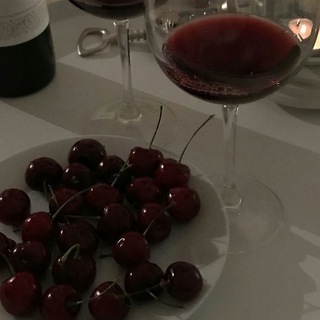 Telegram profile photo for Wine🍒 OPEN
