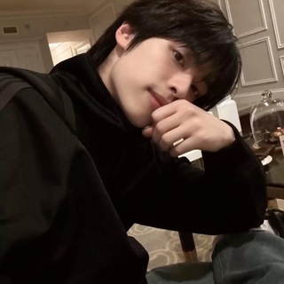 Telegram profile photo for 🔒誠’- reflection