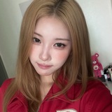 Telegram profile photo for картонное убежище влада 🍓 #вернитеданиэль