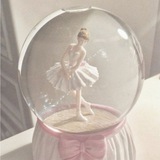 Telegram profile photo for The life of a ballet lover — from soft melody of songs and her elegance technique.