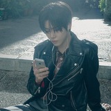 Telegram profile photo for YEOJUN.