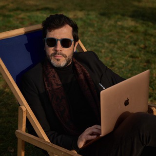 Telegram profile photo for Roman Genesis: Trader Reviews