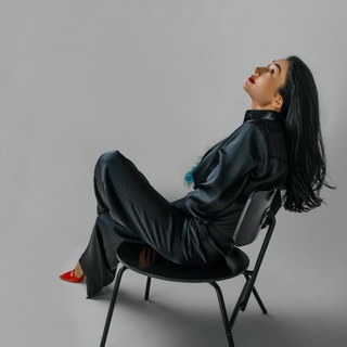 Telegram group profile photo for Брокер на каблуках👠