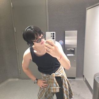 Telegram profile photo for min min's nonsense