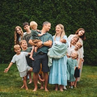 Telegram profile photo for Семья Кантемировых ❤️