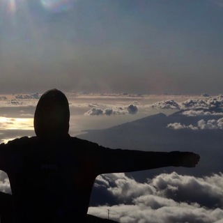 Telegram profile photo for #LiveyabestLife,Leka