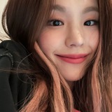 Telegram profile photo for ♡︎. 황예지 - 𝐇wang 𝐘eji !