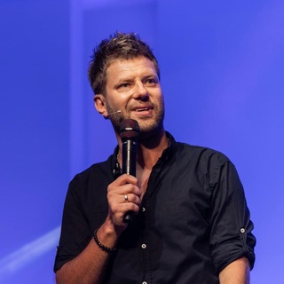 Telegram profile photo for “PERESVETOV LIFE”