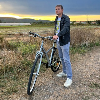 Telegram profile photo for Юрий Корецких 📸 Life