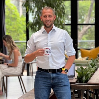 Telegram profile photo for Илья Лихов | Pro бизнес, технологии и импакт