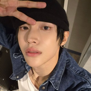 Telegram profile photo for Wonbin Stickers