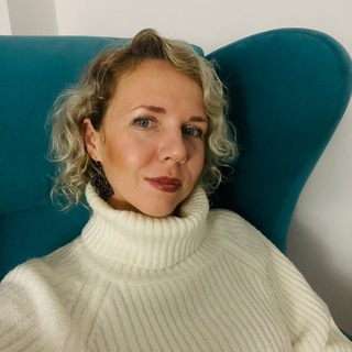 Telegram profile photo for Путешествие к себе | Елена Никонова | психолог в гештальт-подходе, супервизор