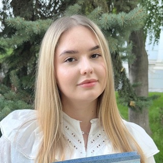 Telegram profile photo for lizazhivotova