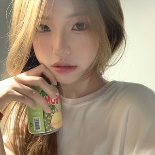 Telegram profile photo for 情诗封号频道