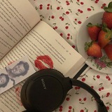 Telegram profile photo for 𝘇𝗮𝗲 𝘃-𝗯𝗹𝗼𝗴 ✿ 🎧📚🌷