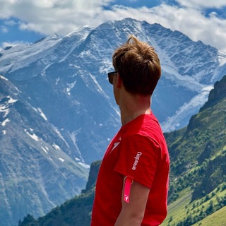 Telegram profile photo for Илюша Веселов