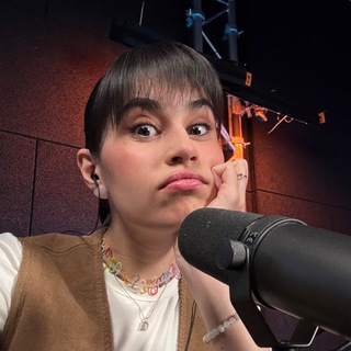 Telegram profile photo for Диана Анкудинова 🦋🎹