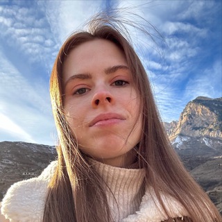 Telegram profile photo for Светлана Живлова | О дизайне и не только🦋