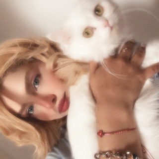 Telegram profile photo for ǝuɐsɟ∀🧡
