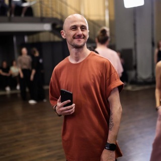 Telegram profile photo for Александр 🐝 Твой препод по танцам ✨