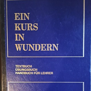 Telegram profile photo for TEXTBUCH, Handbuch für Lehrer Lesung Ein Kurs in Wundern Greuthof Verlag Simone Fugger🙏🏻🕊