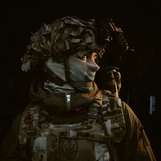 Telegram profile photo for Джонни, они на деревьях