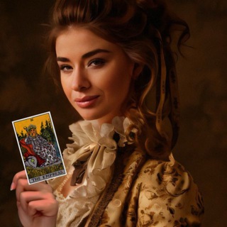 Telegram profile photo for Кристина Орехова - таро проводник🎴🌙