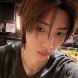 Telegram profile photo for V