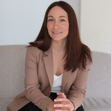 Telegram profile photo for Мария Сенина • Отношения в большом городе