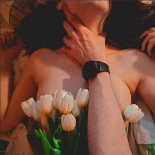 Telegram profile photo for نفر سوم خانوم (گروه زوجها و متاهل ها)