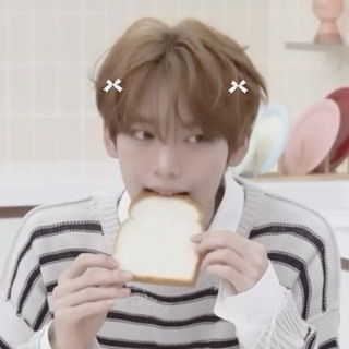 Telegram profile photo for yujinnie’s cart 🛒𖦹˚。⋆