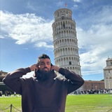 Telegram profile photo for Невероятные приключения итальянца на WB