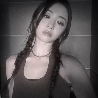 Telegram profile photo for ЗАКРЫТО. #. YENA 𝘇 𐰁