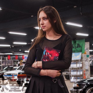 Telegram profile photo for Даша и книжные полки 📚