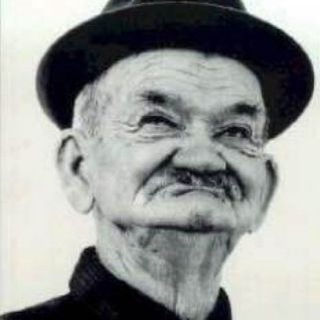 Telegram profile photo for ПолитОлух