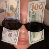 Telegram profile photo for ЧЕ ПРОДАЕШЬ ? 🎀