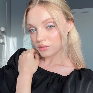 Telegram profile photo for АНЯ ФЛАЙ.ФЛАЙ 🦋