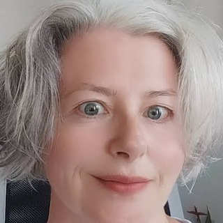 Telegram profile photo for Nadya "parf" De Angelis