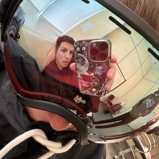 Telegram profile photo for лиза сокращённо тэо👩🏻🦽