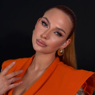 Telegram profile photo for 🦊Эвелинка Шитикова🦊