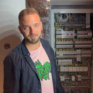 Telegram profile photo for Умный дом Intelligent House | Wirenboard