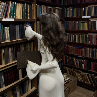 Telegram profile photo for вечные ценности | books & japanese📚🇯🇵🖇️