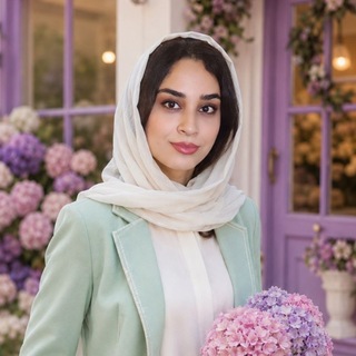Telegram profile photo for نیلوفر عابدینی | طراحی با موبایل| تولید محتوا | ادیت