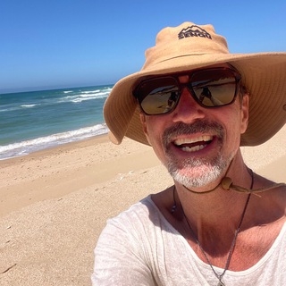 Telegram profile photo for Simon Transparently