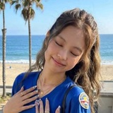 Telegram profile photo for Jennie_AURORA🦋