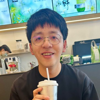 Telegram profile photo for 云谦 · 自说自话