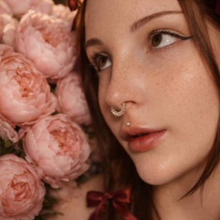 Telegram profile photo for Вика Калиста ✧ | Пирсинг Армавир🪄