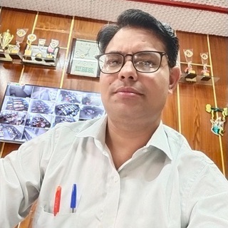 Telegram profile photo for English by Dheeraj Sir