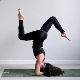 Telegram profile photo for DO YOGA WITH KRIS: Кристина Бутаева 🤸🏻♂️ Дживамукти йога онлайн